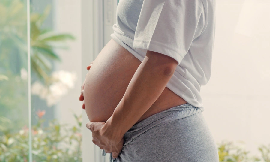 Réflexologie périnatale, femme enceinte